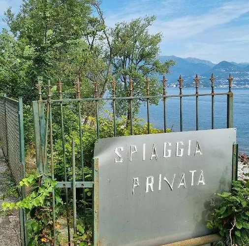 La Dell'artista Swimming Pool And Air Conditioning * Stresa