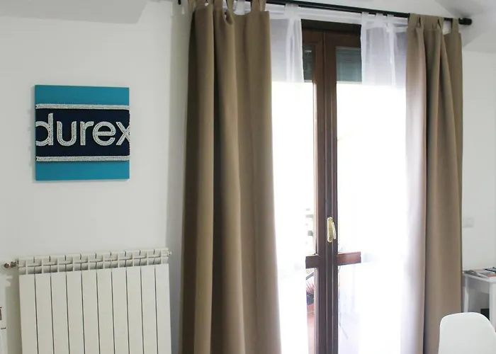 Appartement La Dell'artista Swimming Pool And Air Conditioning Stresa